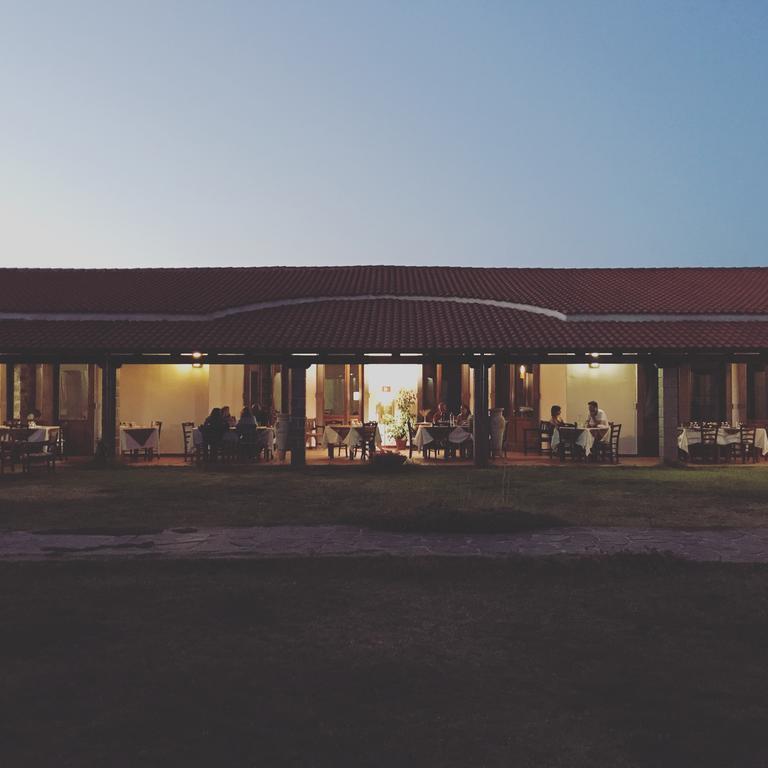 Hotel Su Baione Abbasanta Exteriér fotografie