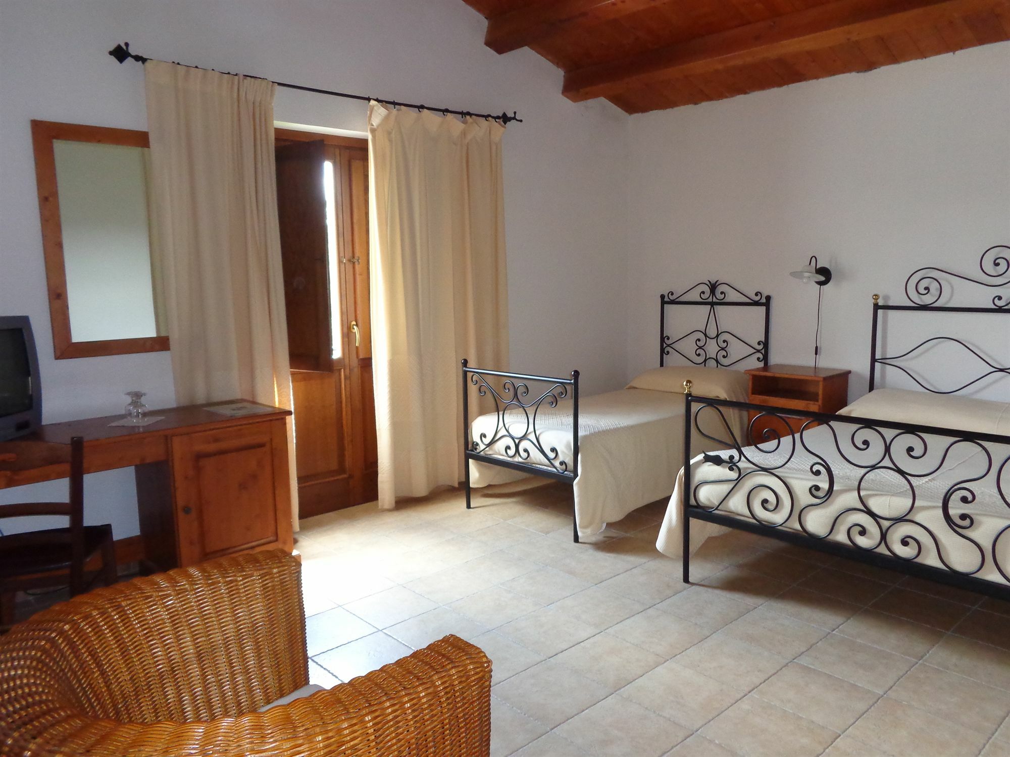 Hotel Su Baione Abbasanta Exteriér fotografie